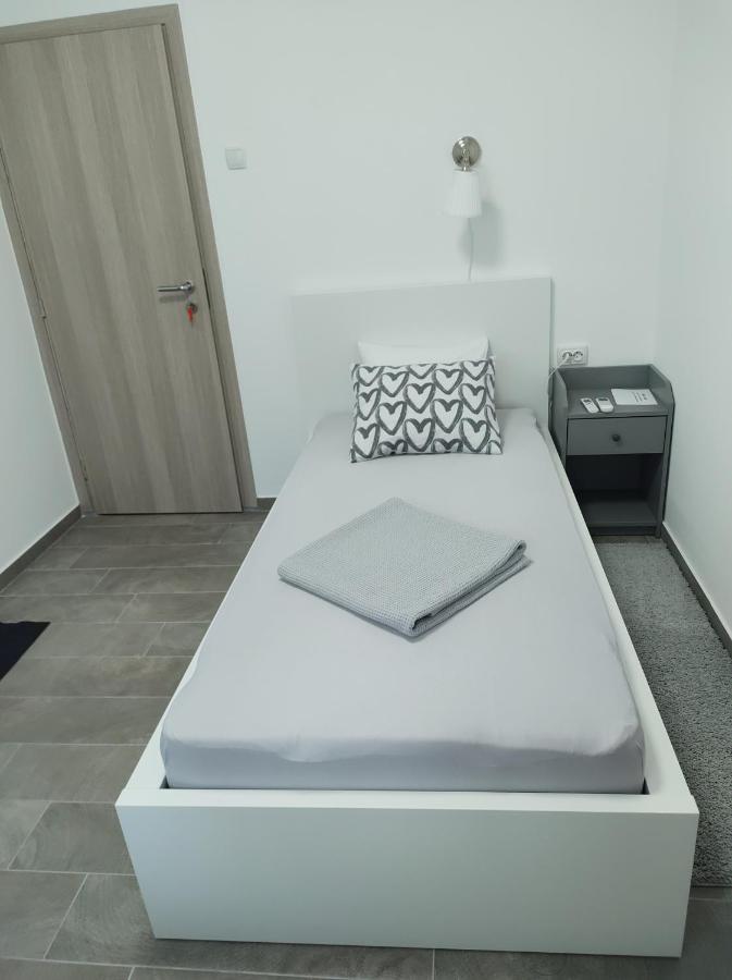 Happy Room Karlovac Ngoại thất bức ảnh